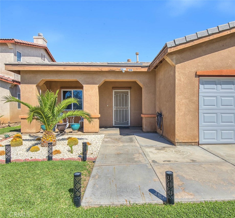 14242 Caballo Ct Property Photo 3