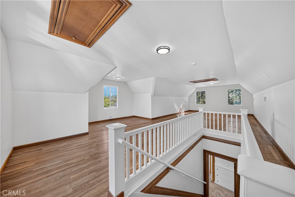 197 Garfield Avenue Property Photo 25