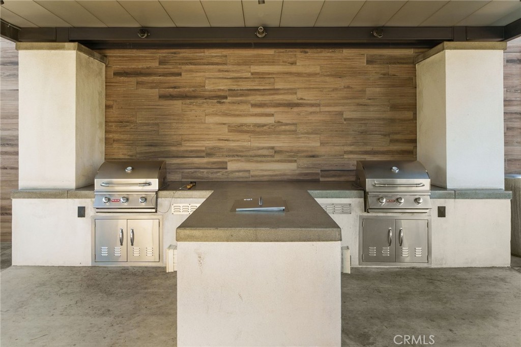 11044 Luminate Property Photo 36