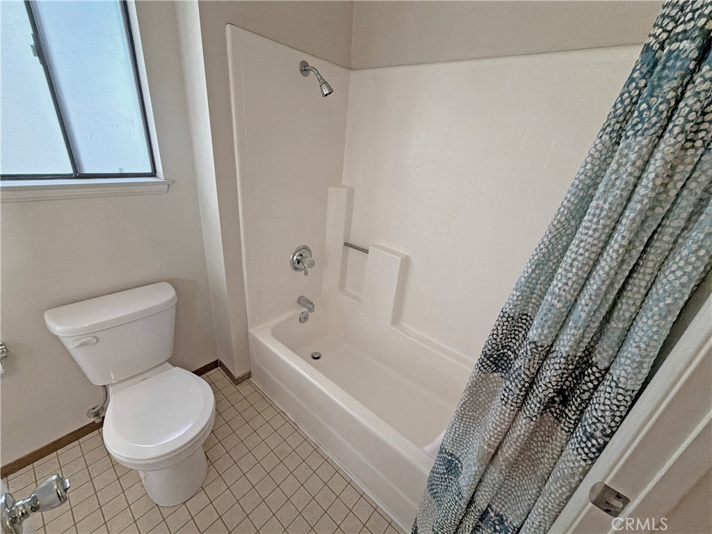 818 Lancaster Property Photo 21