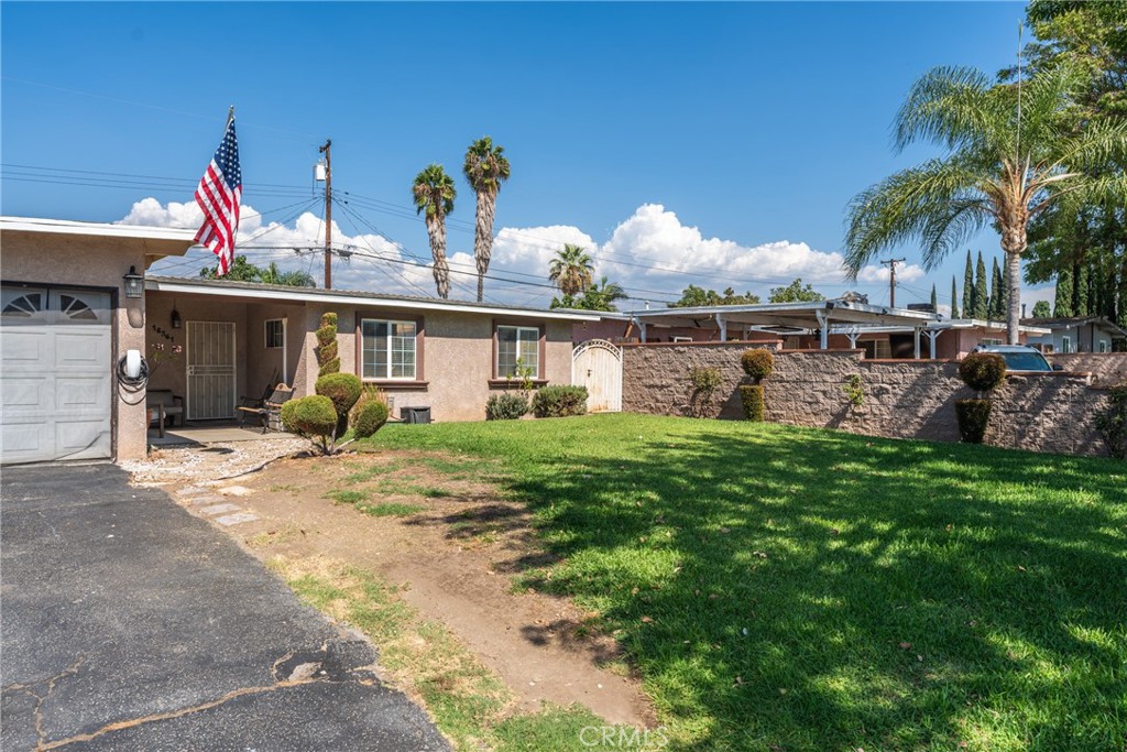 18361 E Nearfield Property Photo 3