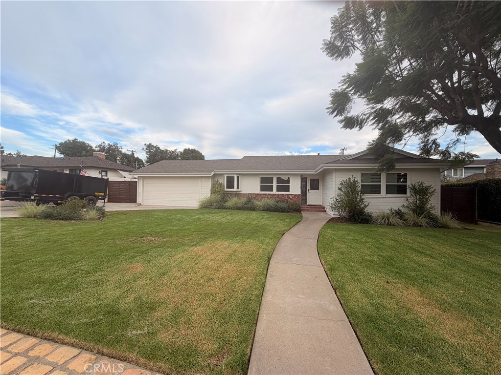 12772 Elizabeth Property Photo 6