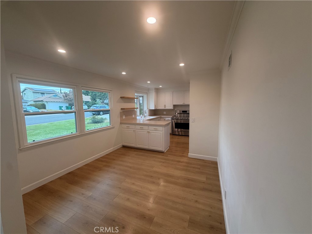 12772 Elizabeth Property Photo 8