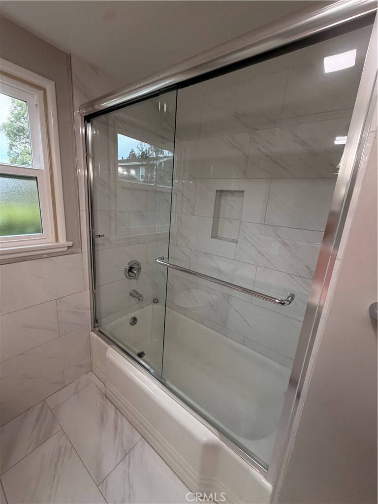 12772 Elizabeth Property Photo 18