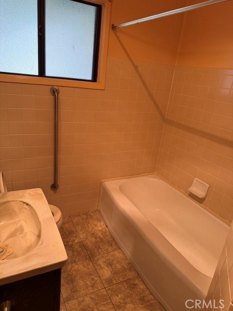 6509 E Harco Property Photo 7