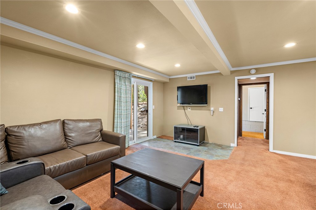 5809 Pine Street Property Photo 43