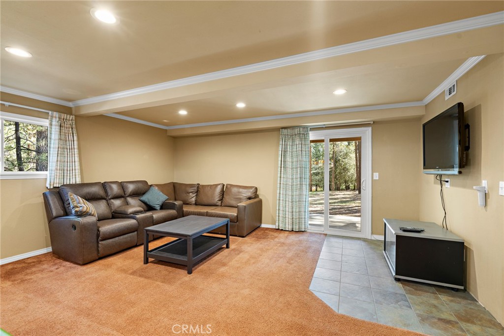 5809 Pine Street Property Photo 44