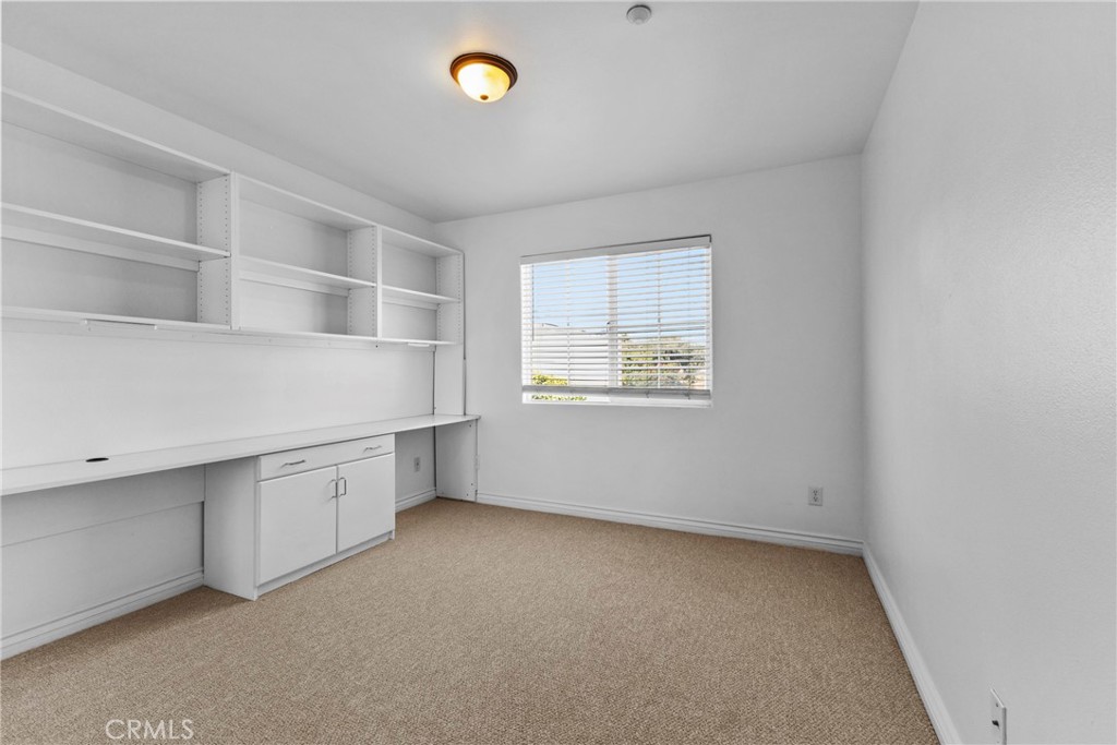 924 S Montebello E Property Photo 18