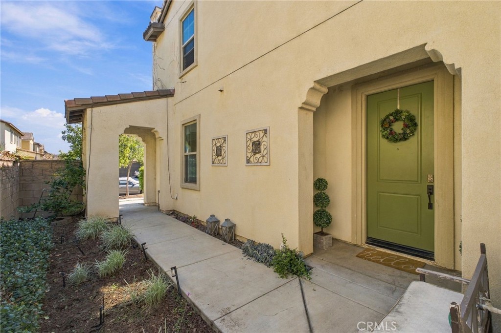 5026 S Kensington Property Photo 3