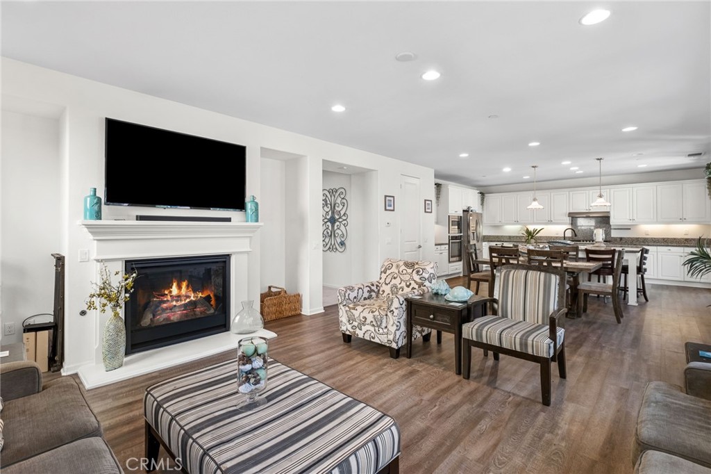 5026 S Kensington Property Photo 6