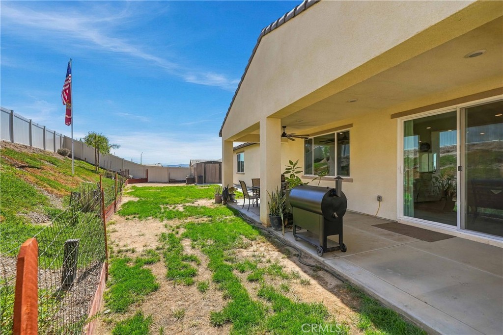 1560 Foothill Property Photo 40