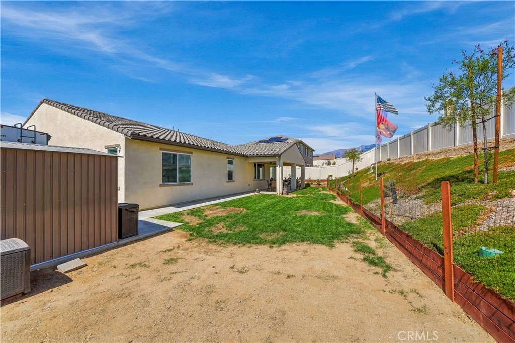 1560 Foothill Property Photo 42