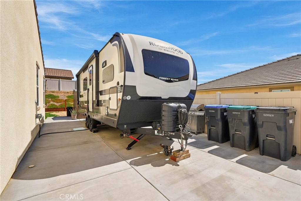 1560 Foothill Property Photo 44