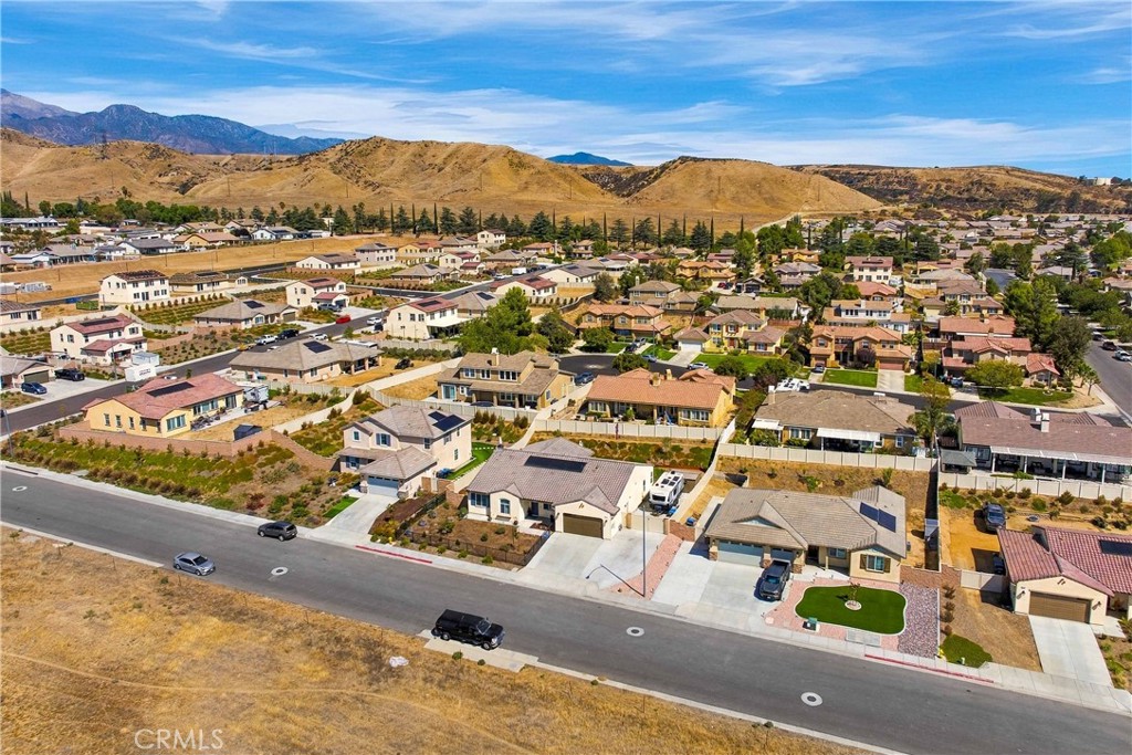 1560 Foothill Property Photo 49