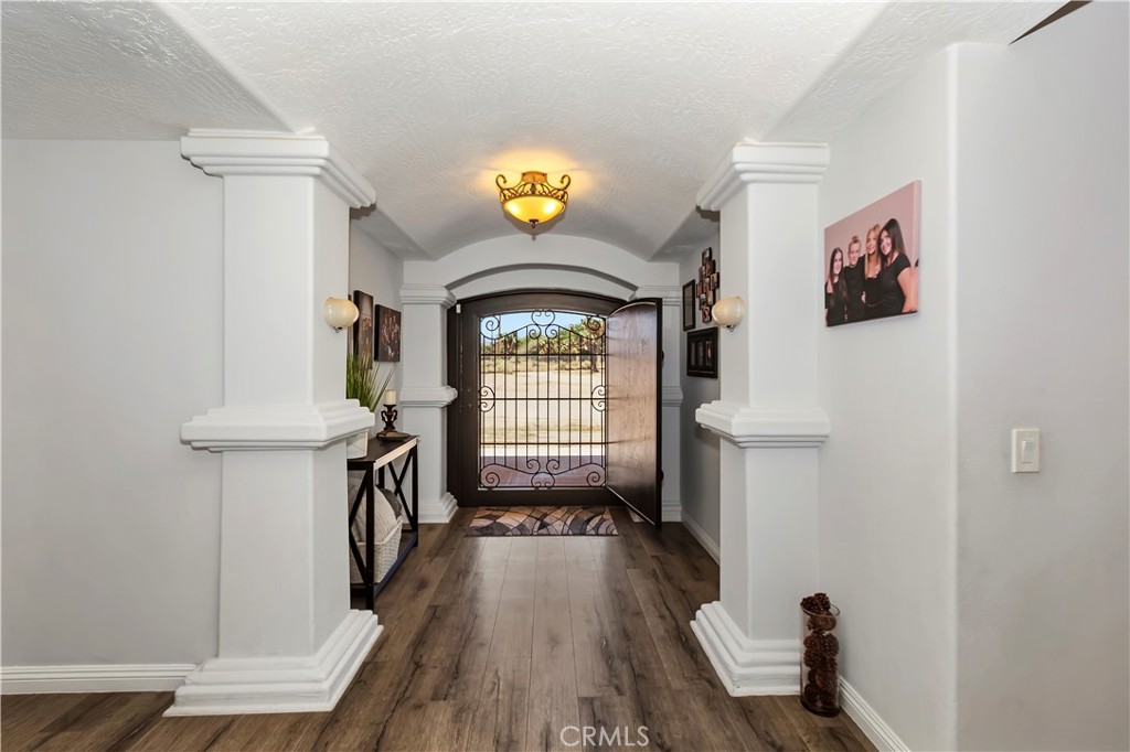 7626 Muscatel Property Photo 9