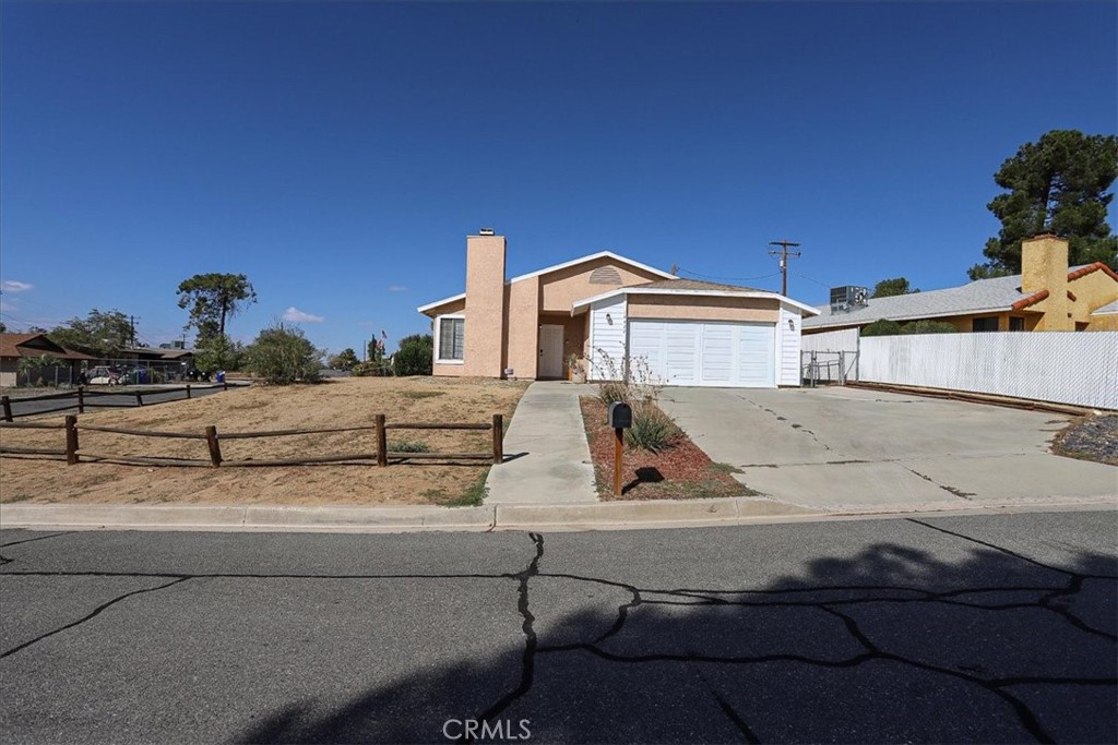 16422 Tolowa Road Property Photo 2
