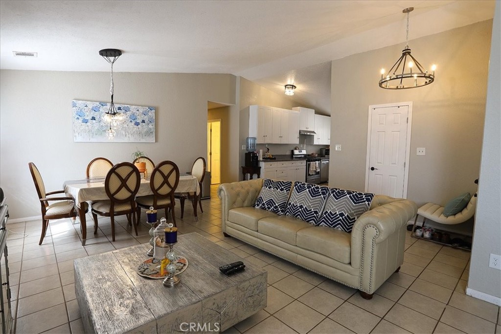 16422 Tolowa Road Property Photo 6