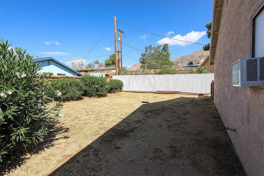 16422 Tolowa Road Property Photo 28