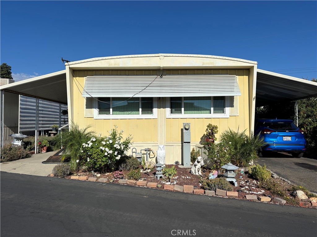 301 E Foothill Boulevard 24 Property Photo 1