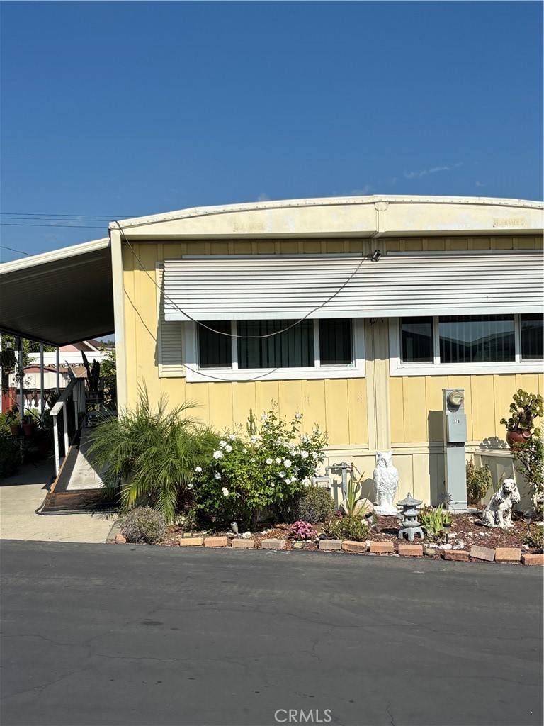 301 E Foothill Boulevard 24 Property Photo 2