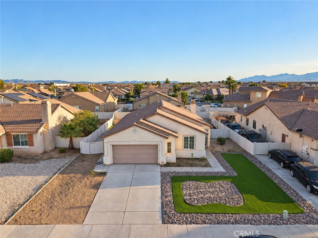 11825 Poppy Road Property Photo 2
