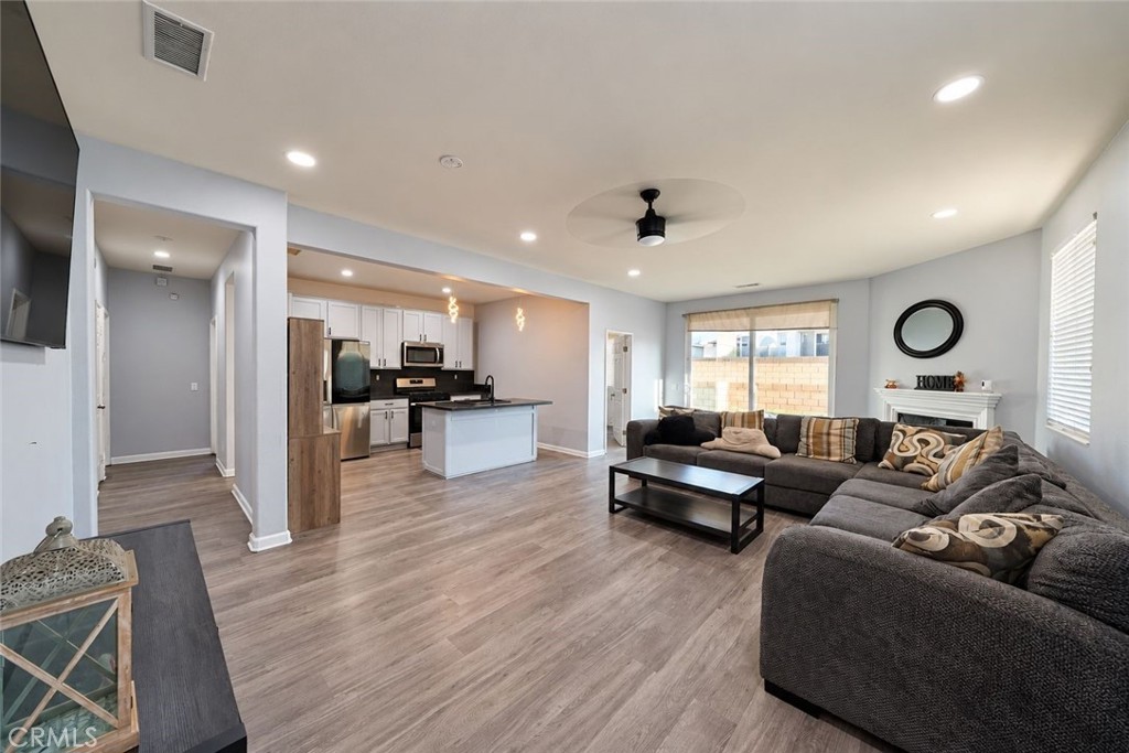 11825 Poppy Road Property Photo 6