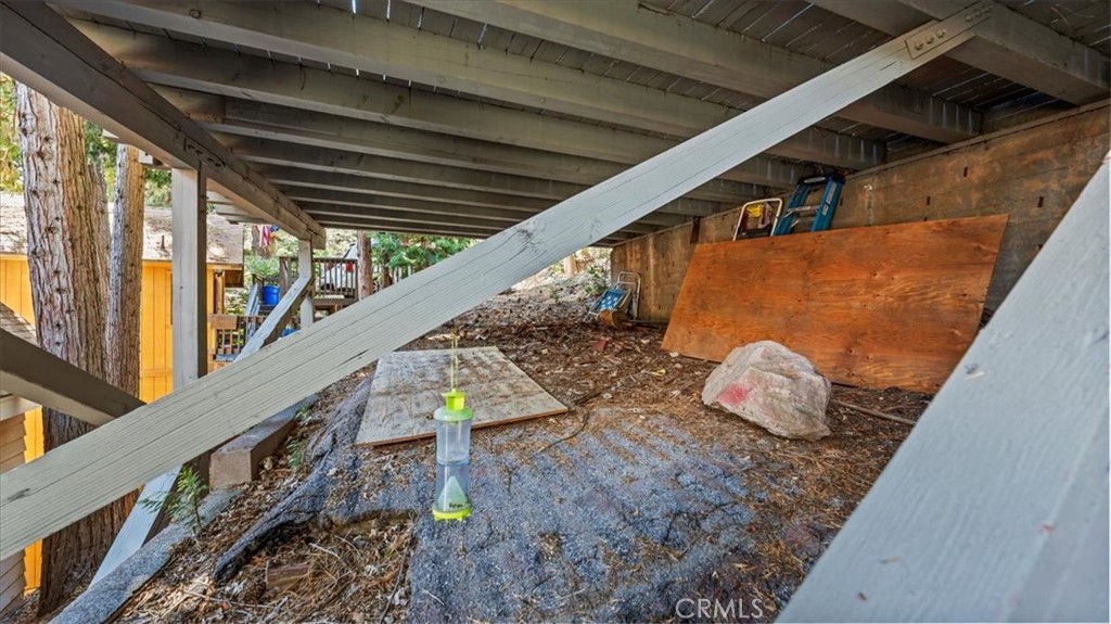 613 E Victoria Court Property Photo 29