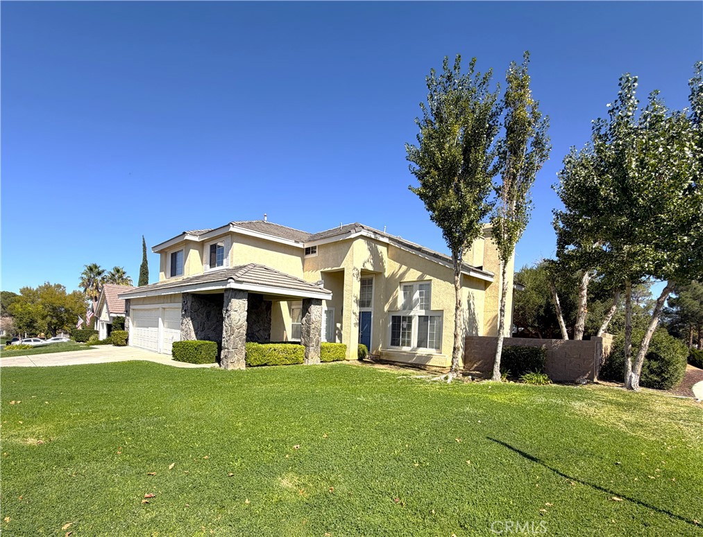 40902 Riverock Lane Property Photo 3