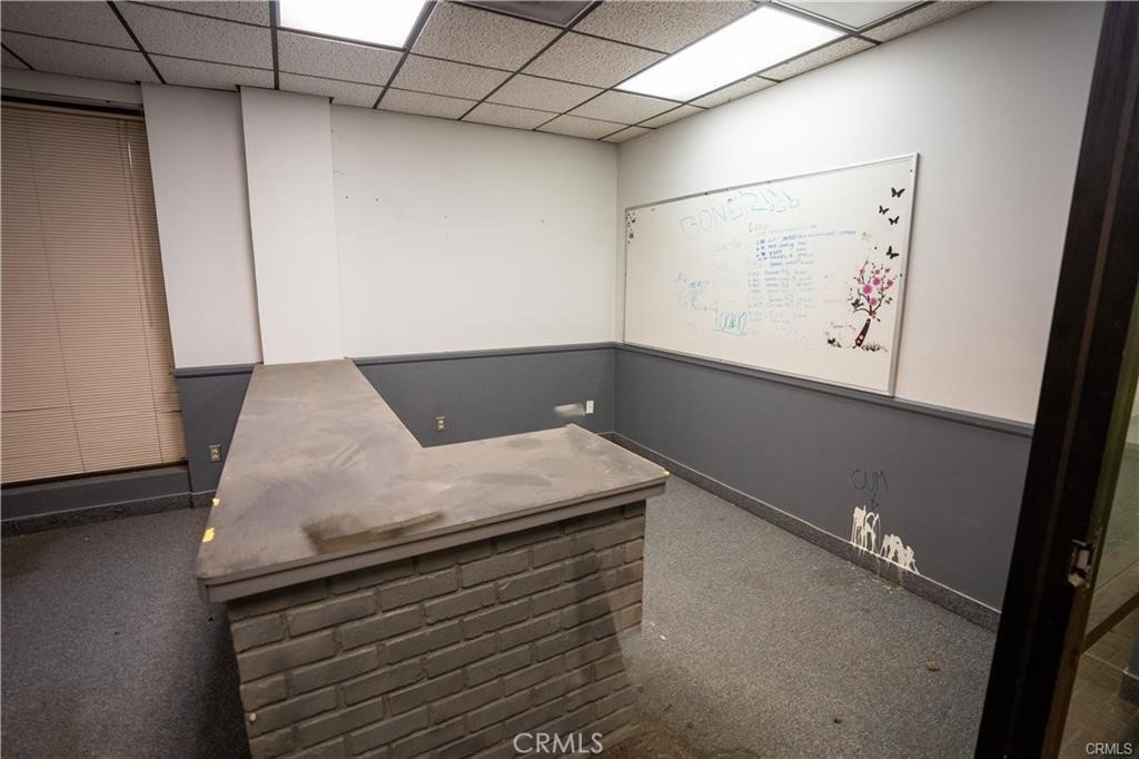 802 N E Property Photo 5