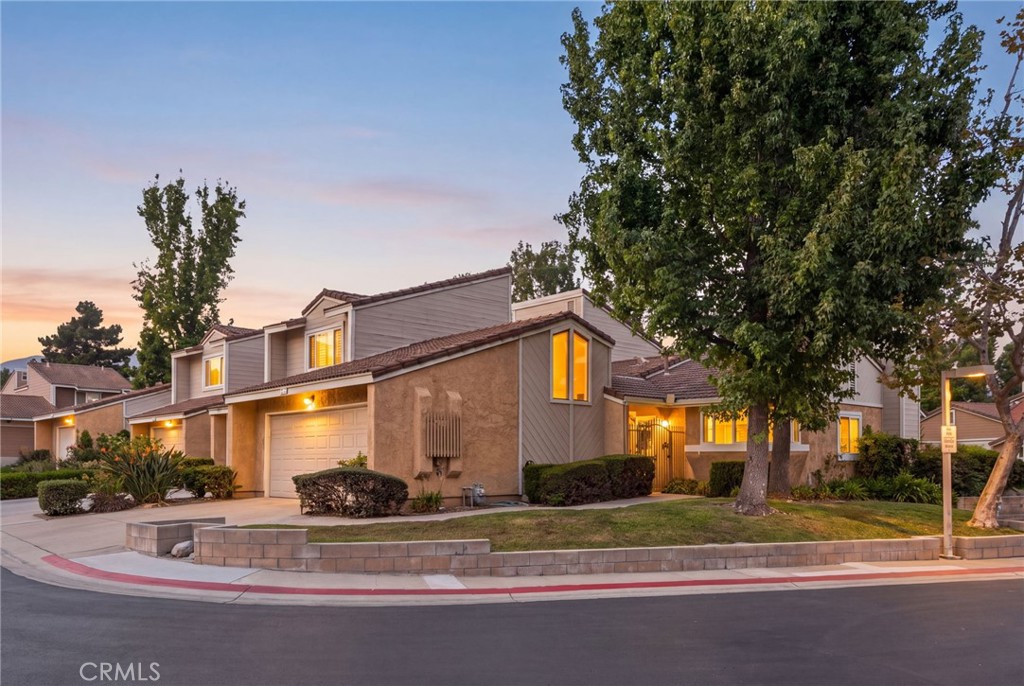 8412 Autumn Leaf Drive Property Photo 1