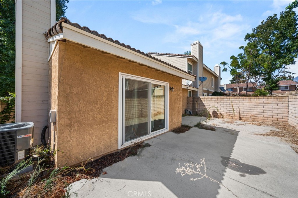 8412 Autumn Leaf Drive Property Photo 21