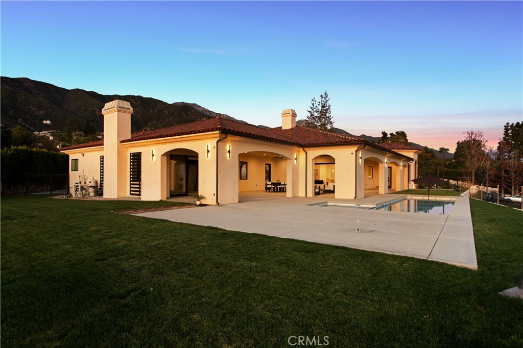 2499 Sierra Property Photo 37