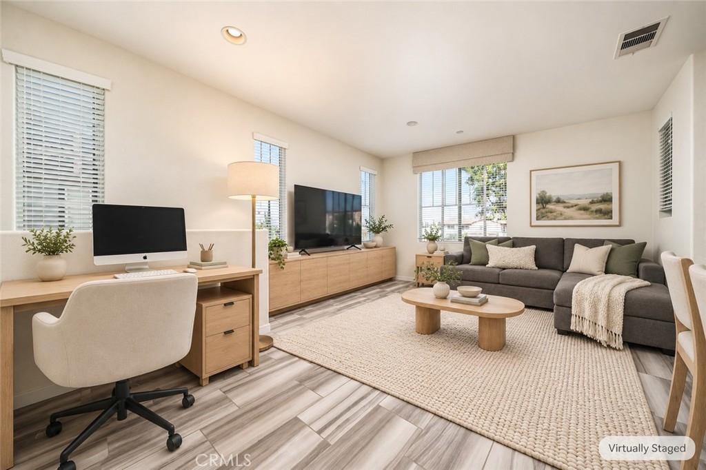 709 S Azusa Avenue B Property Photo 6