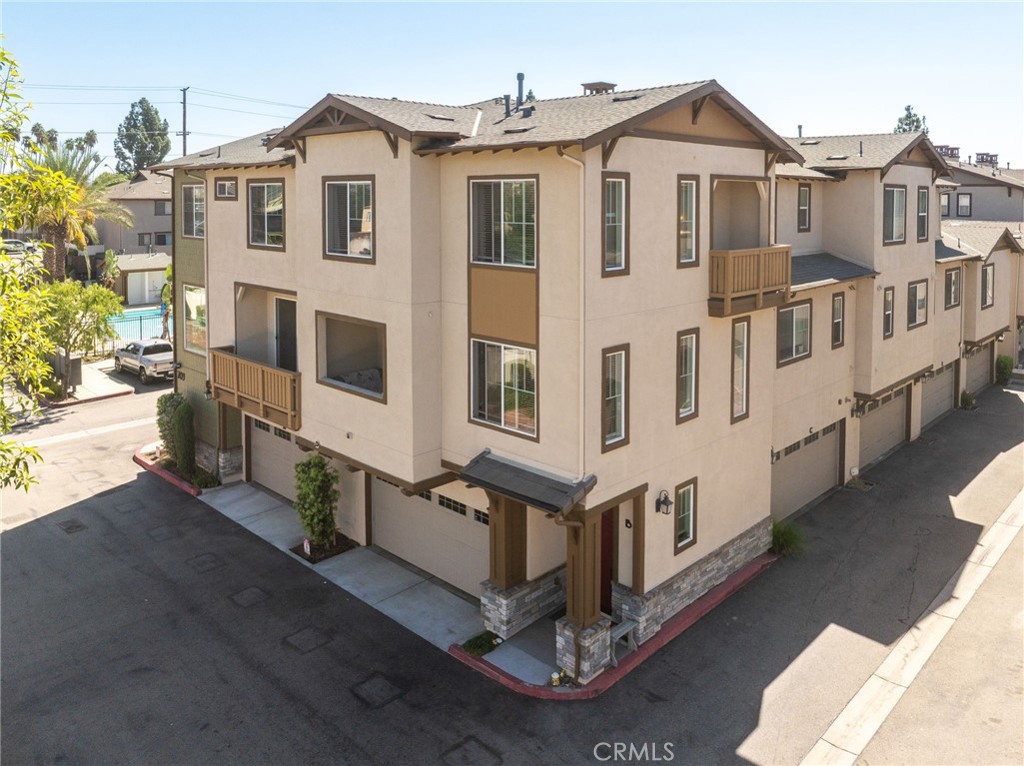 709 S Azusa Avenue B Property Photo 31