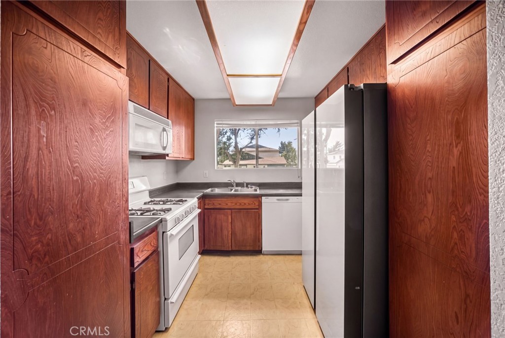 481 D Property Photo 6