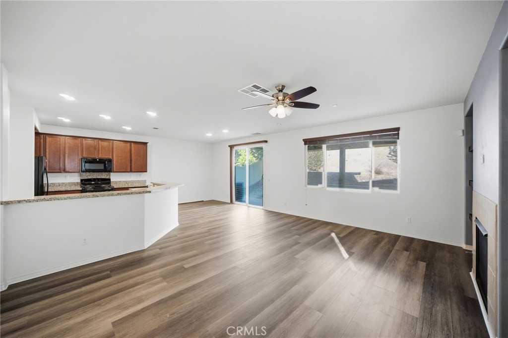 3695 Bur Oak Property Photo 2