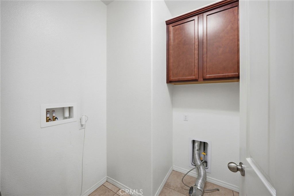 3695 Bur Oak Property Photo 8
