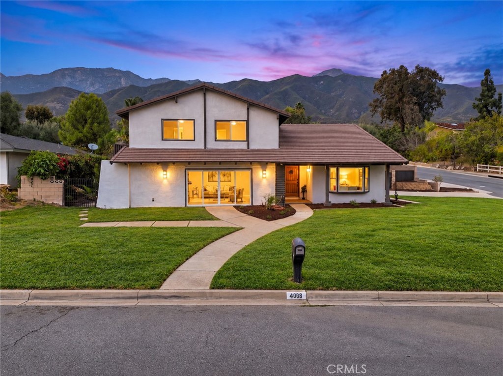 9086 Hillside Property Photo 1