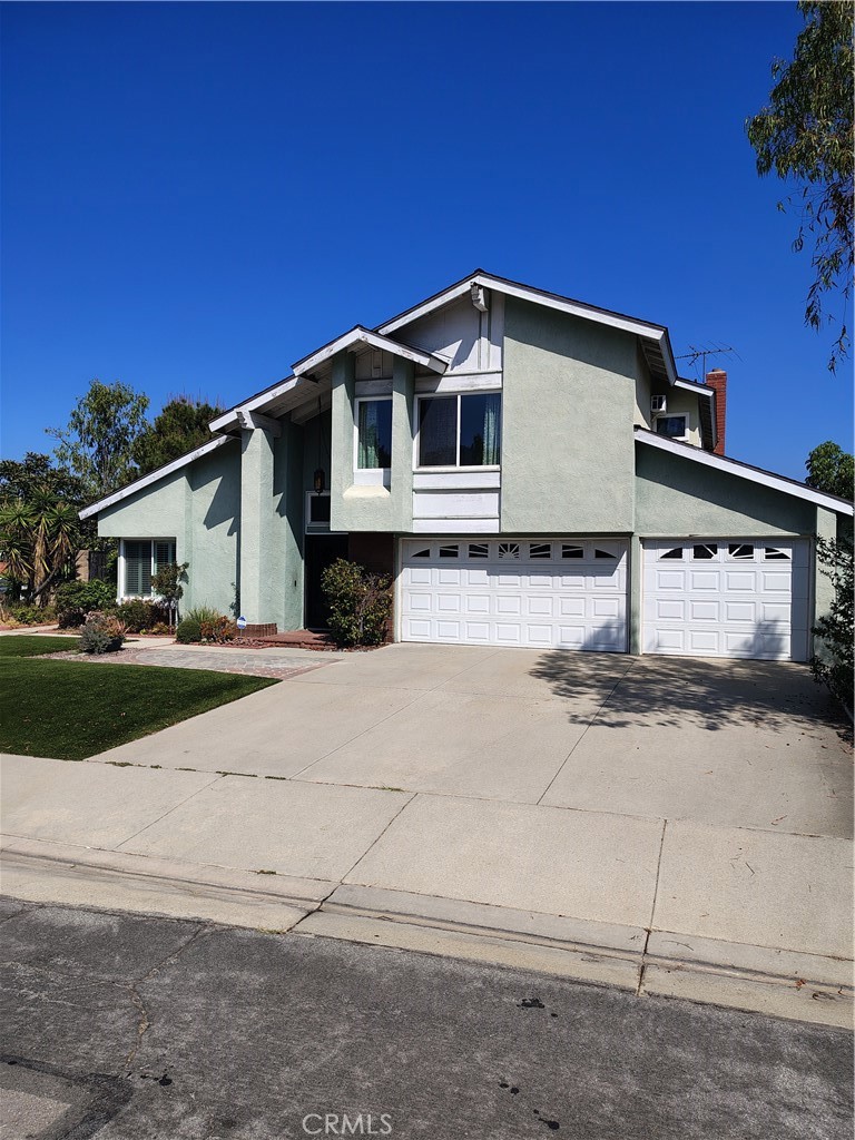 16907 Royal View Property Photo 1