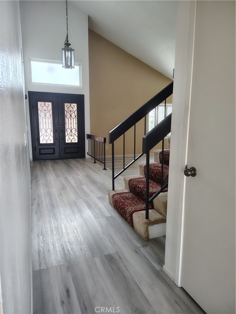 16907 Royal View Property Photo 8