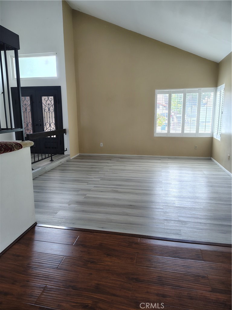 16907 Royal View Property Photo 13