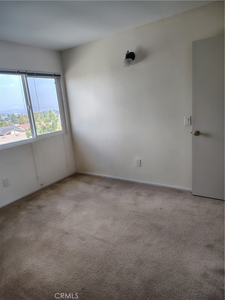 16907 Royal View Property Photo 20