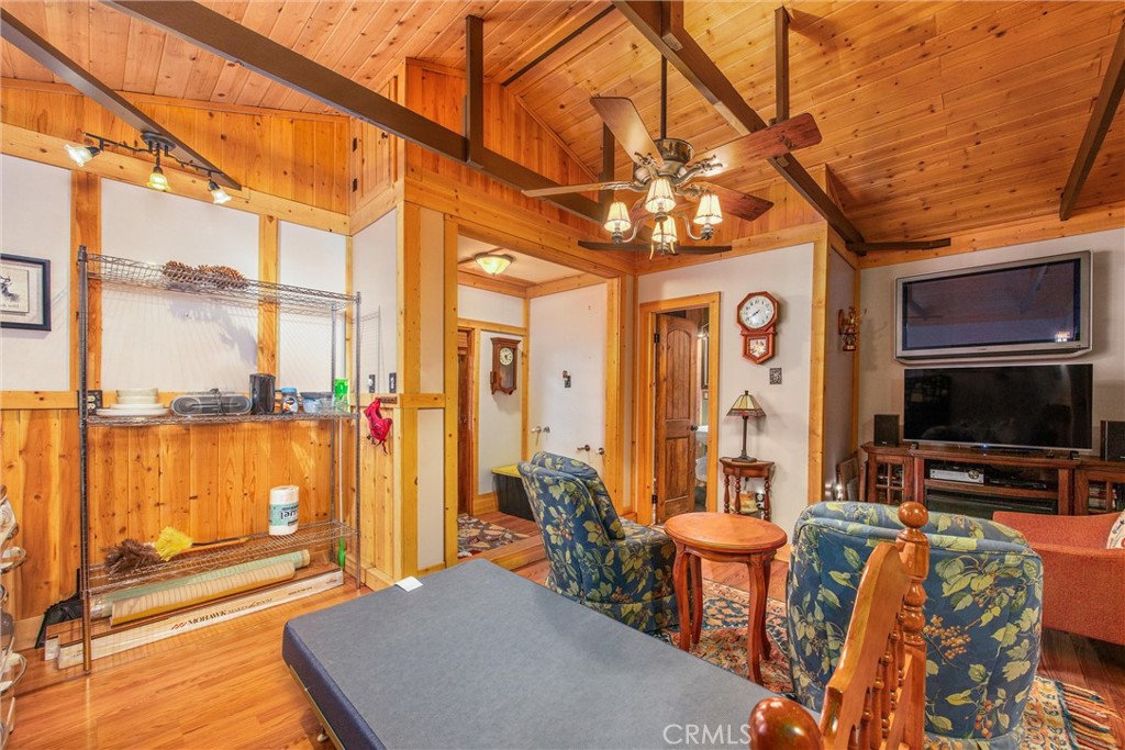 14719 Boyle Property Photo 37