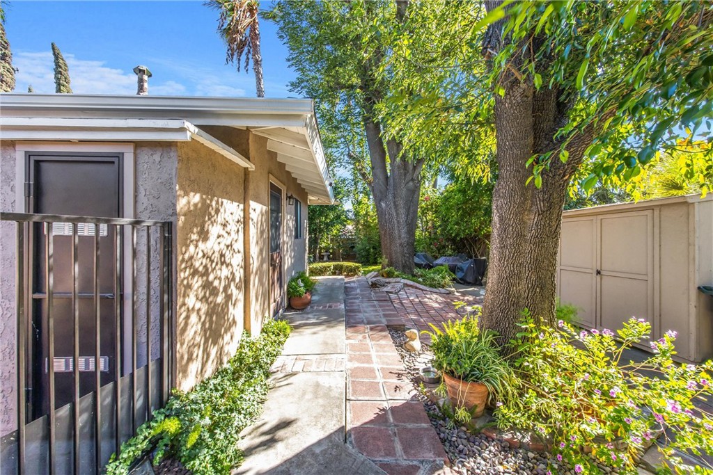 14719 Boyle Property Photo 40