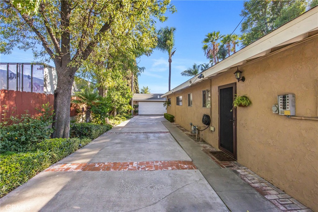 14719 Boyle Property Photo 41