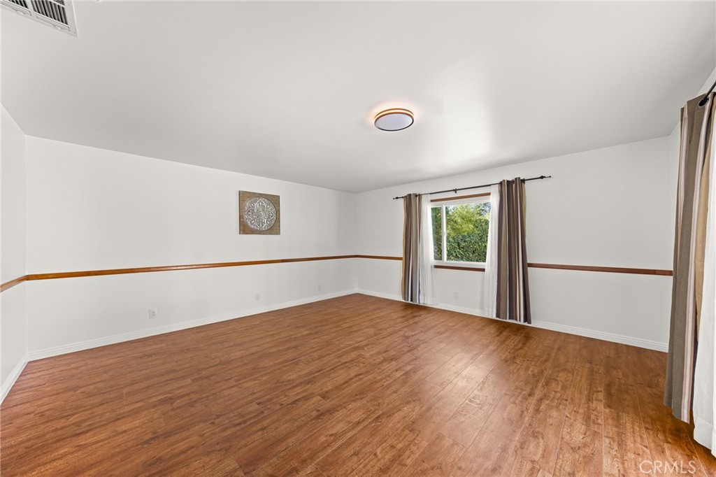 8847 White Oak Avenue Property Photo 29