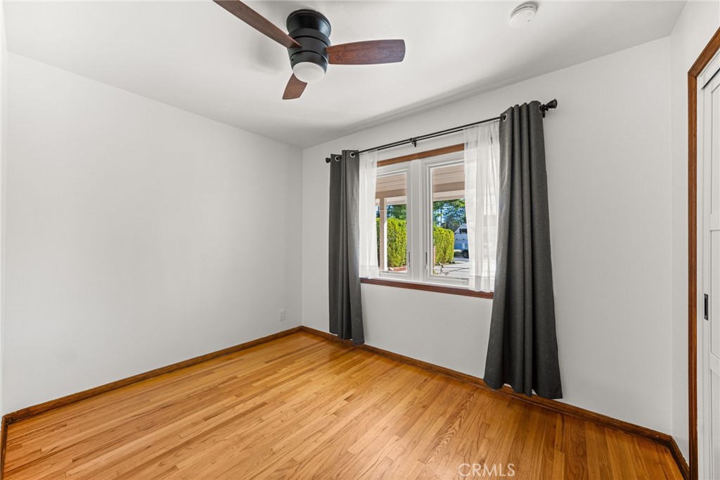 8847 White Oak Avenue Property Photo 42