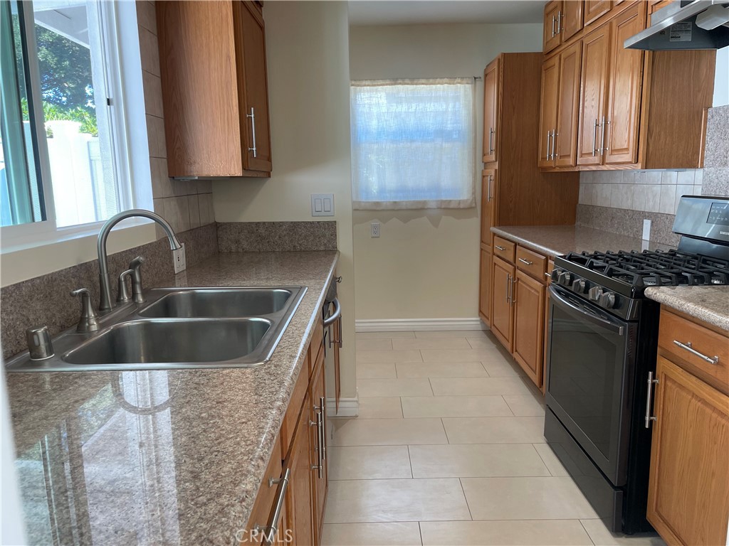 1623 A 3rd Street Property Photo 8