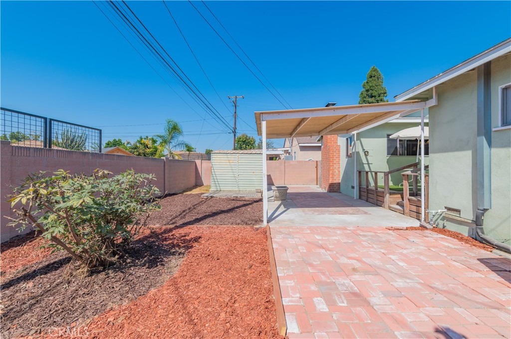 15519 Gard Property Photo 27