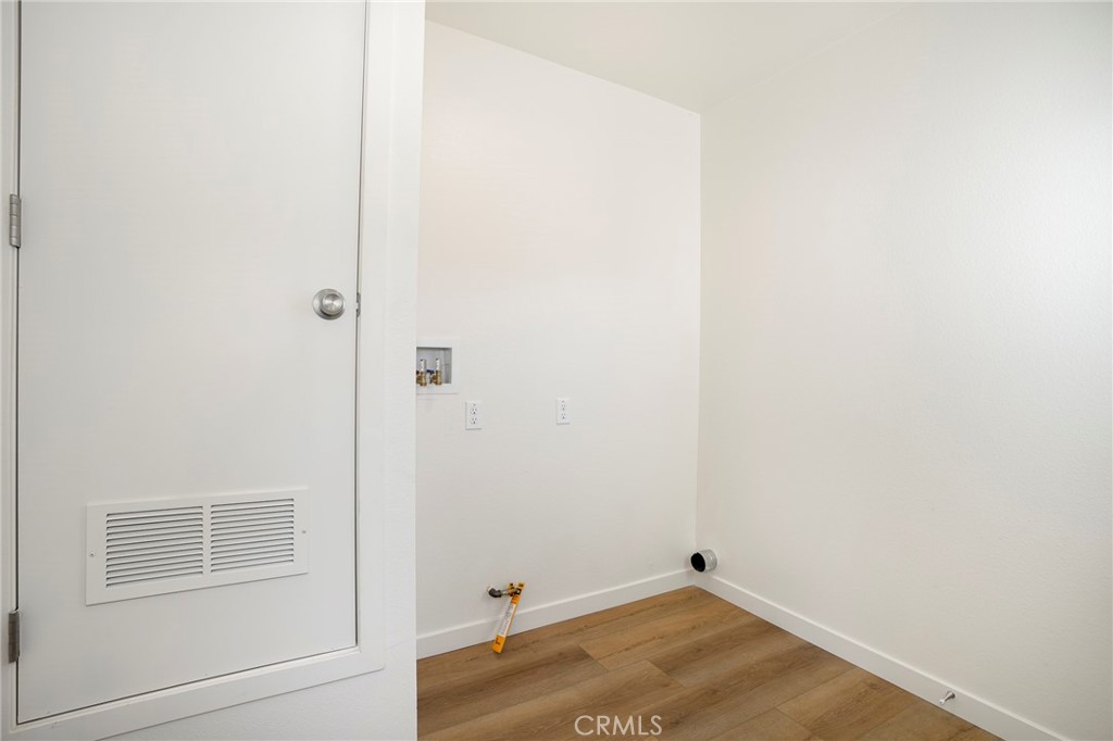 2714 Walnut Street Property Photo 12
